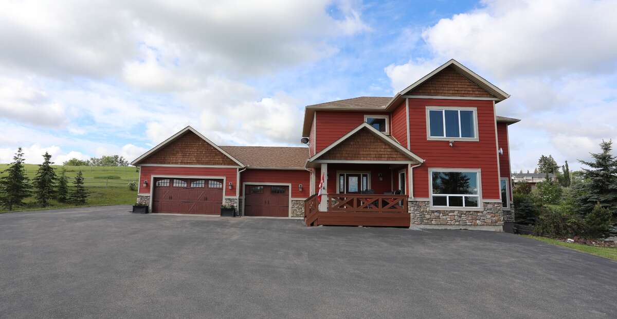32015 292 Avenue East, Three-level home, 4-Bedroom, 3-1/2 Car Garage, 5 Acres