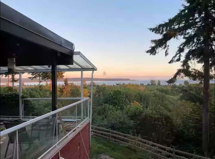 PANAROMA OCEAN VIEW HOUSE