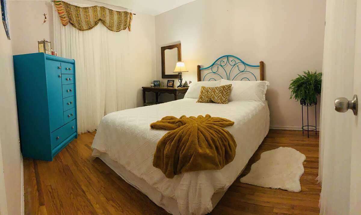 18 Jackson Heights House For Sale in Port Dover, ON For Sale by