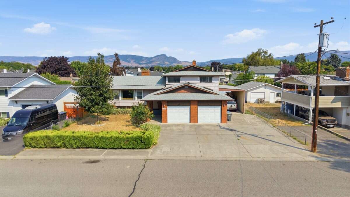 2555 Grenfell Road