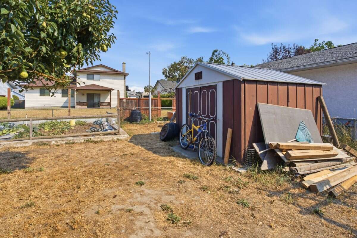 Large Home in Central Kelowna