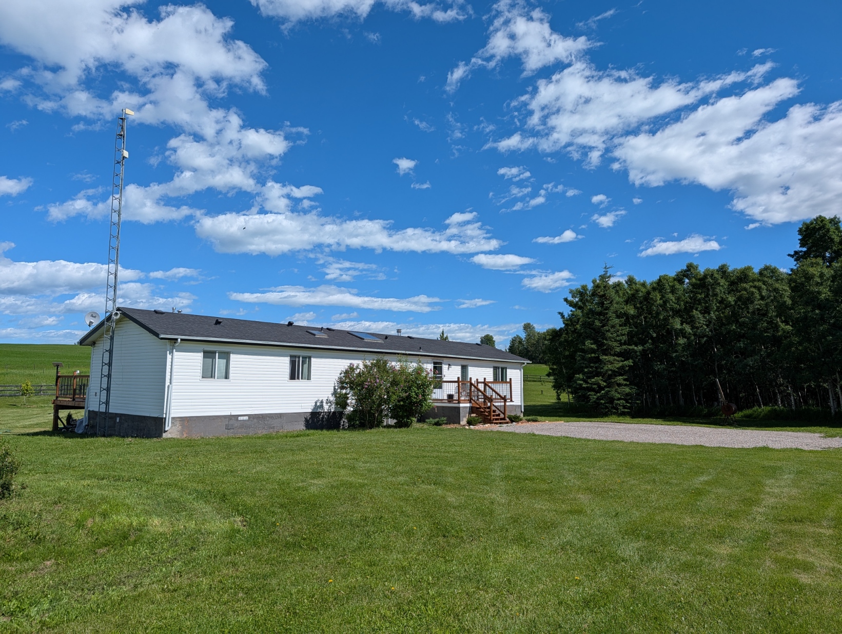 7.8-Acre Acreage by Sundre, Horse Friendly, Quiet