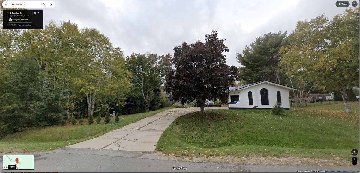 Move-in Ready, Well Kept Home, Close to Everything