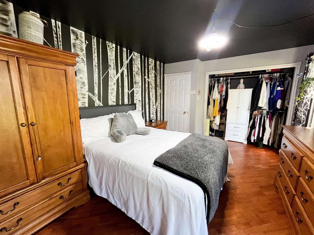 Move-in Ready, Well Kept Home, Close to Everything