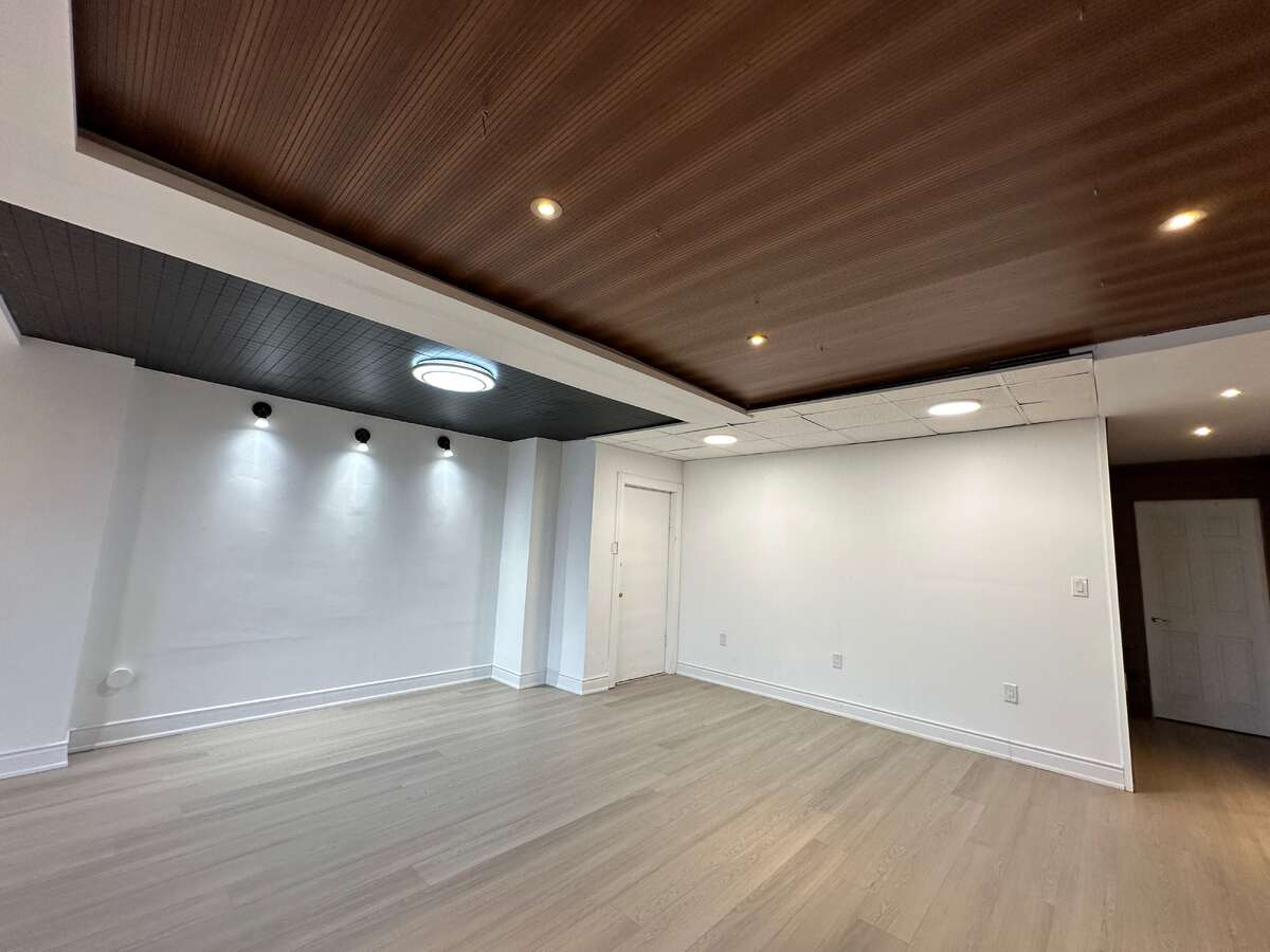 Interior Photo -5