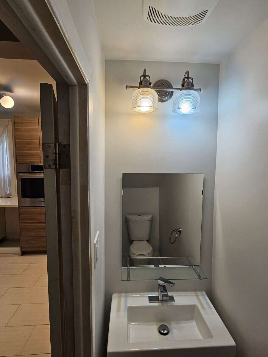 Modern Home in Great Location