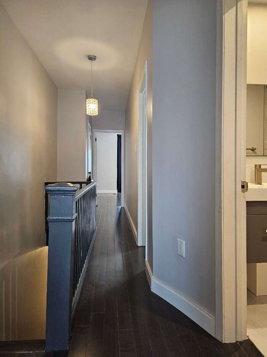 Modern Home in Great Location