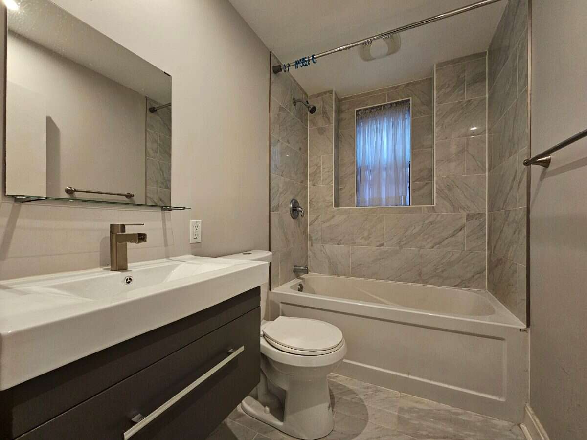 Modern Home in Great Location