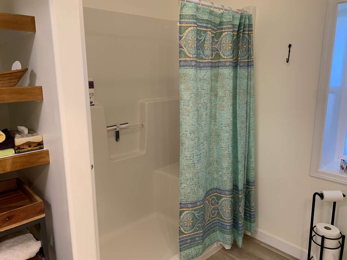 Basement three piece bathroom