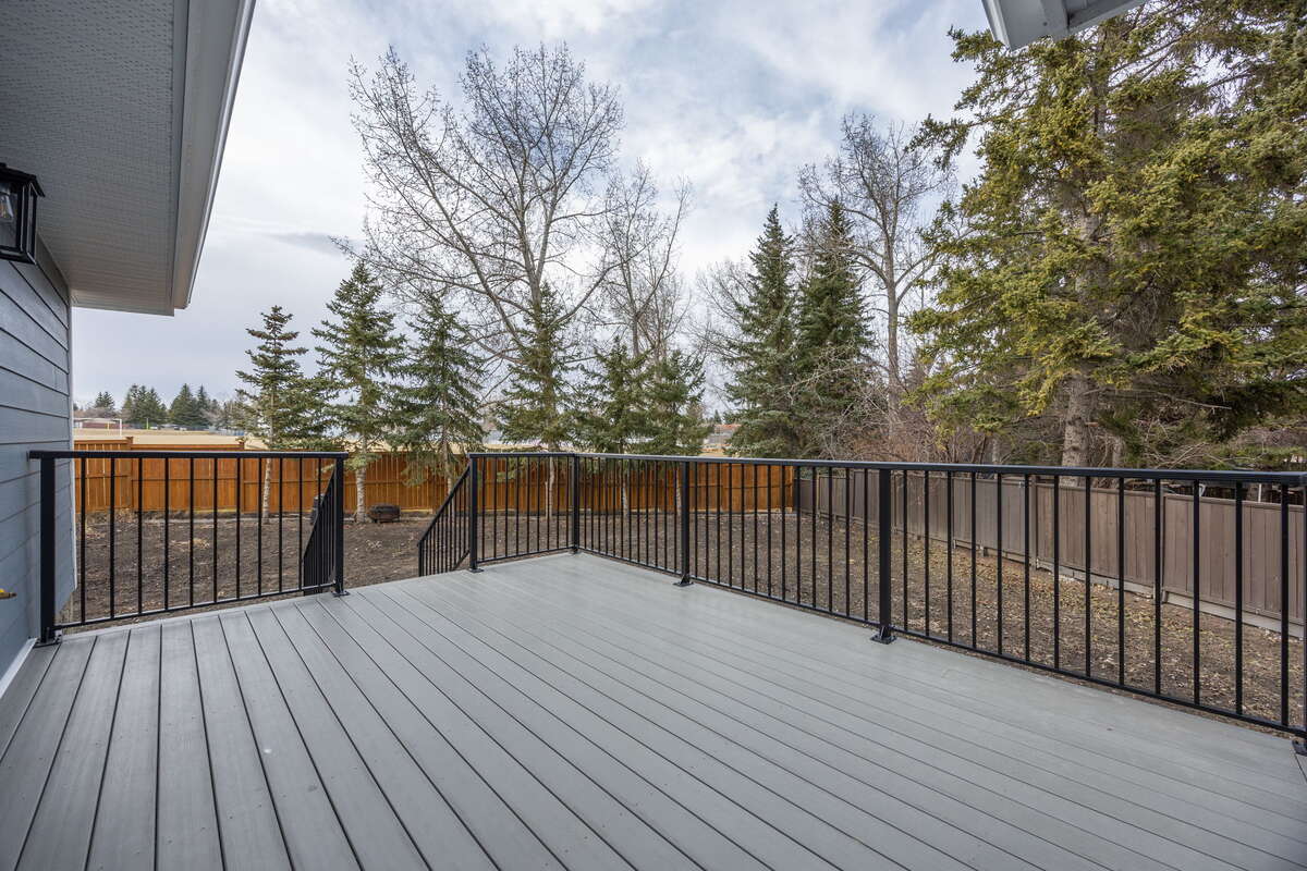 Forever Home in Oakridge Community