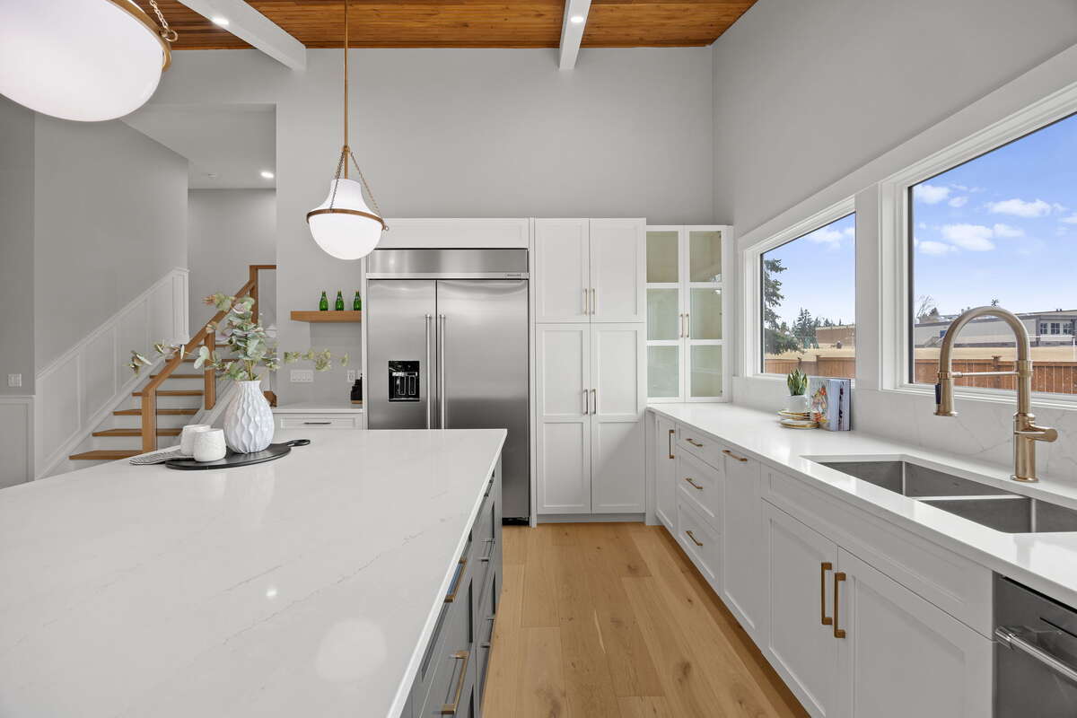 Forever Home in Oakridge Community