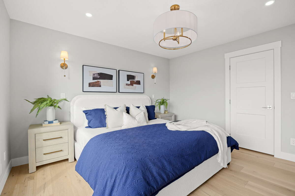 Forever Home in Oakridge Community