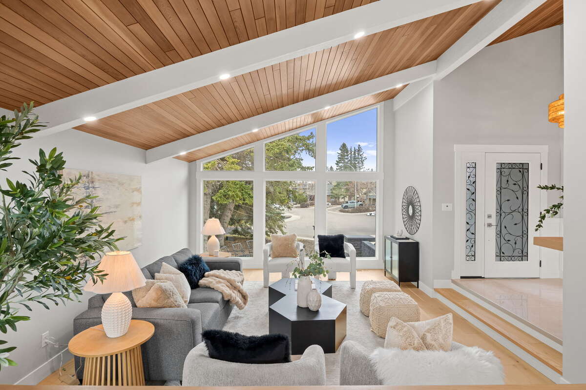 Forever Home in Oakridge Community