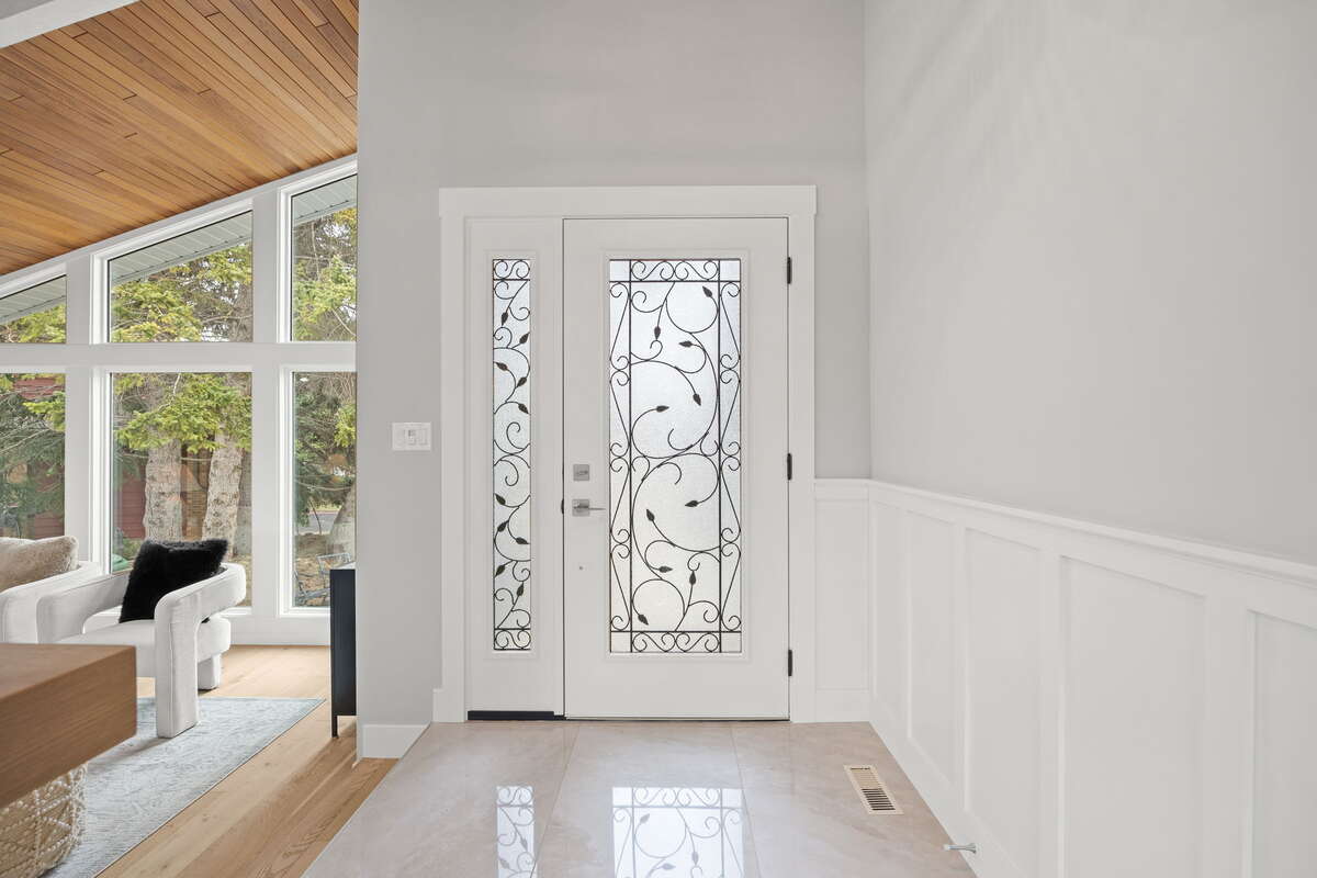 Forever Home in Oakridge Community