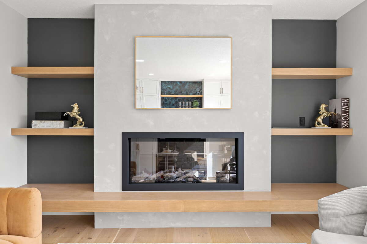 Forever Home in Oakridge Community