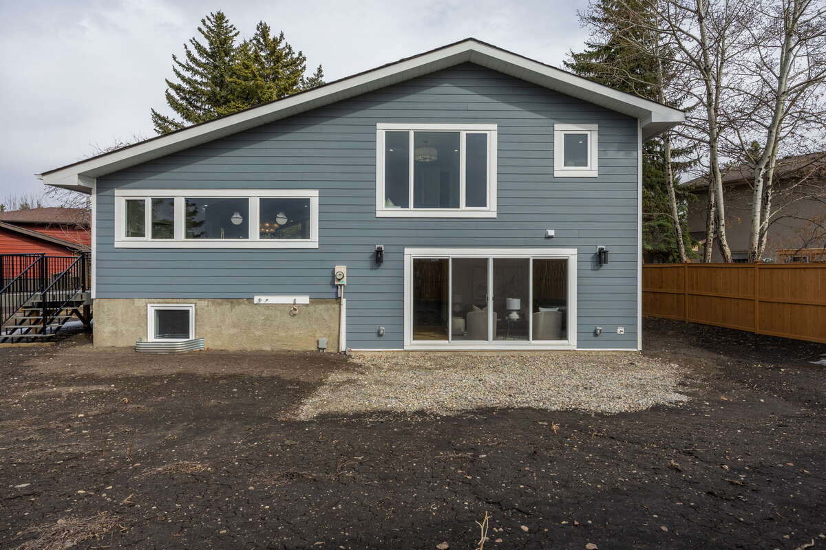 Forever Home in Oakridge Community