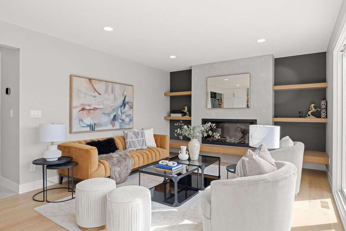 Forever Home in Oakridge Community