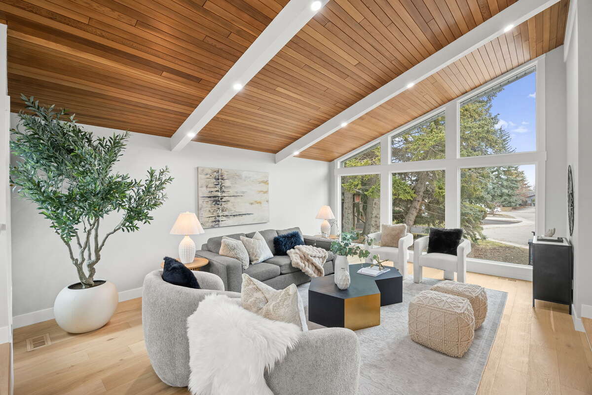 Forever Home in Oakridge Community