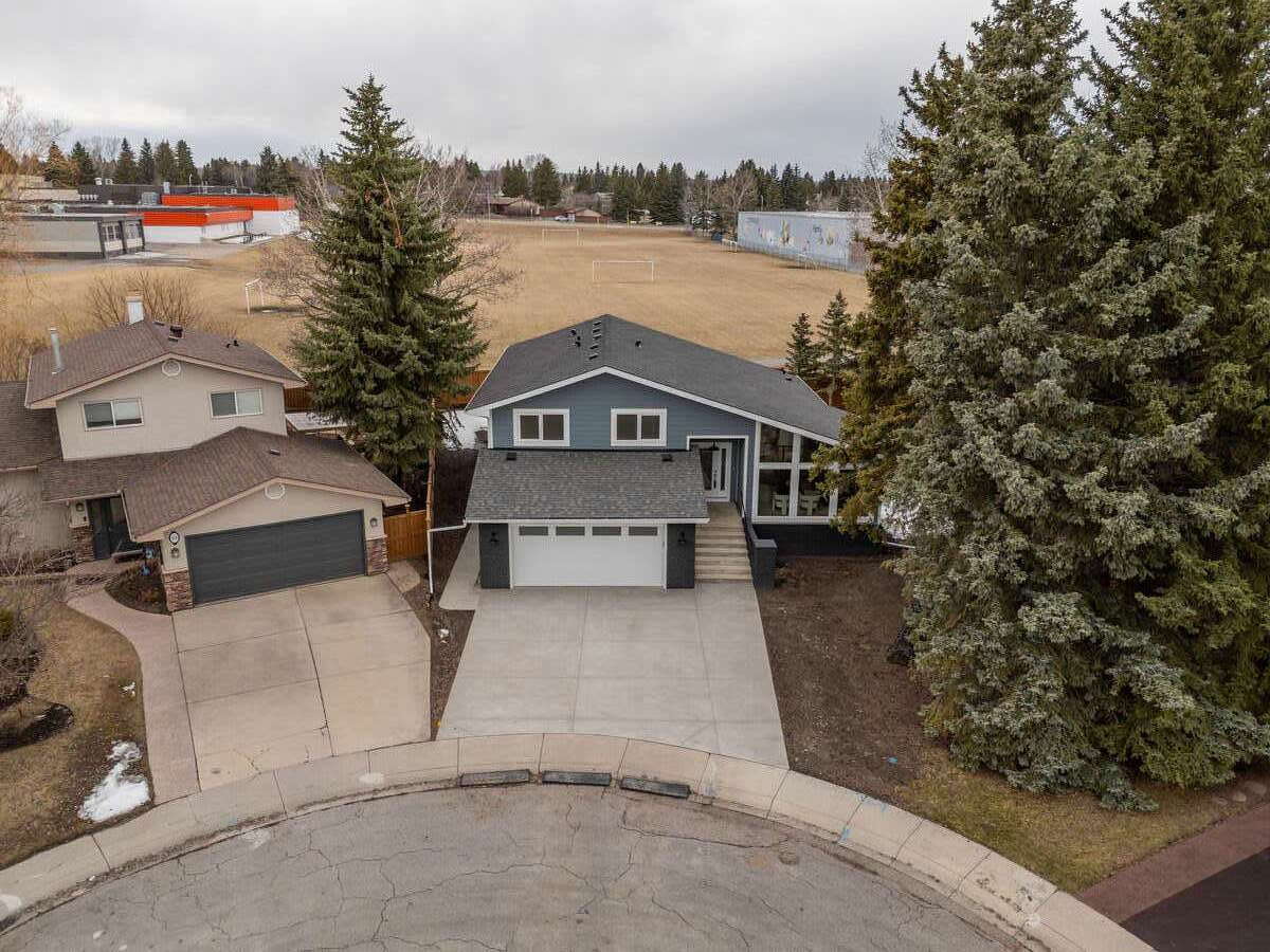 Forever Home in Oakridge Community