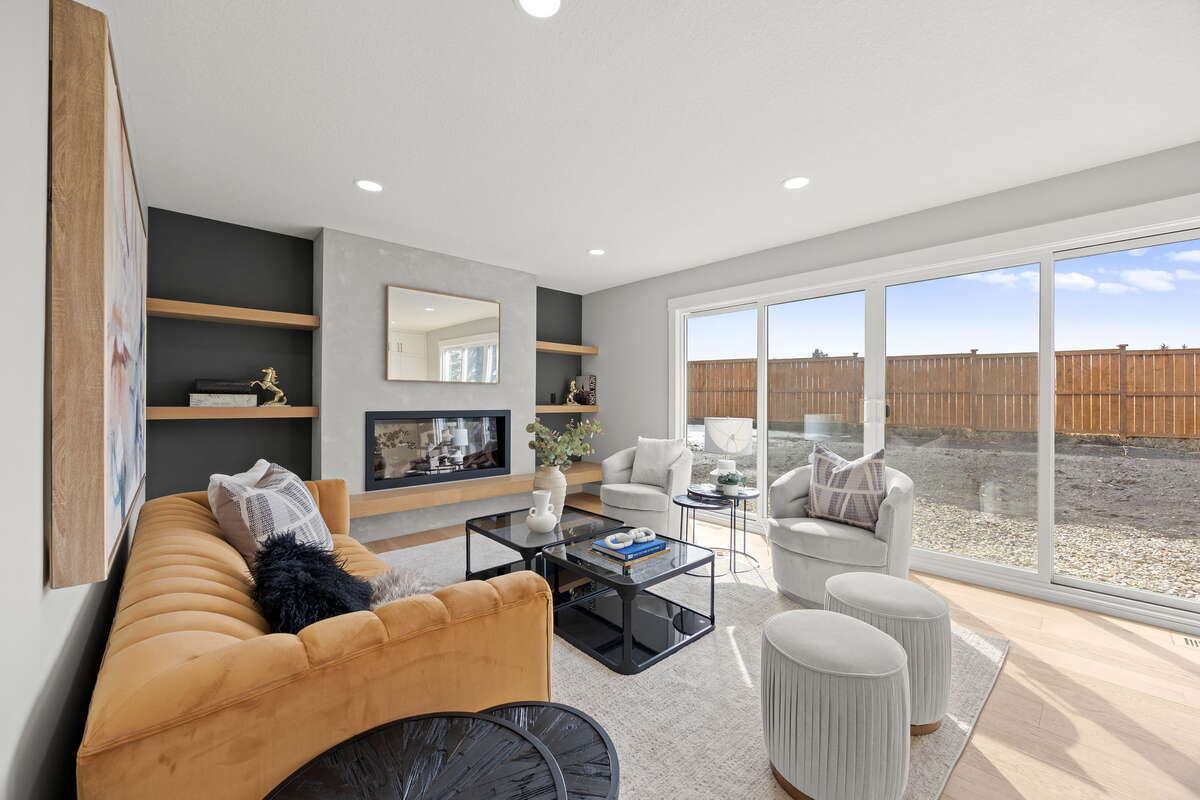 Forever Home in Oakridge Community