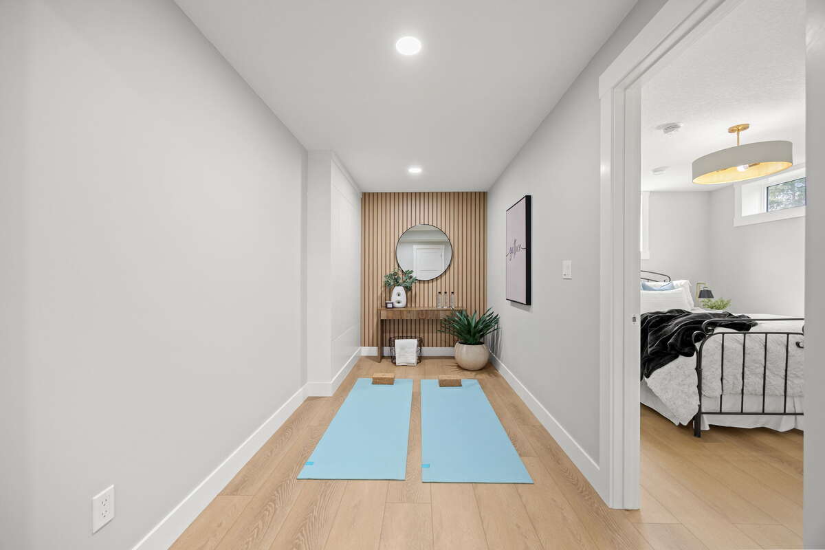 Forever Home in Oakridge Community