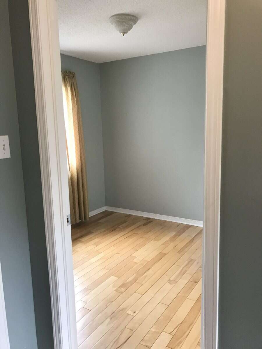 Beautifully Maintained Freehold Townhome