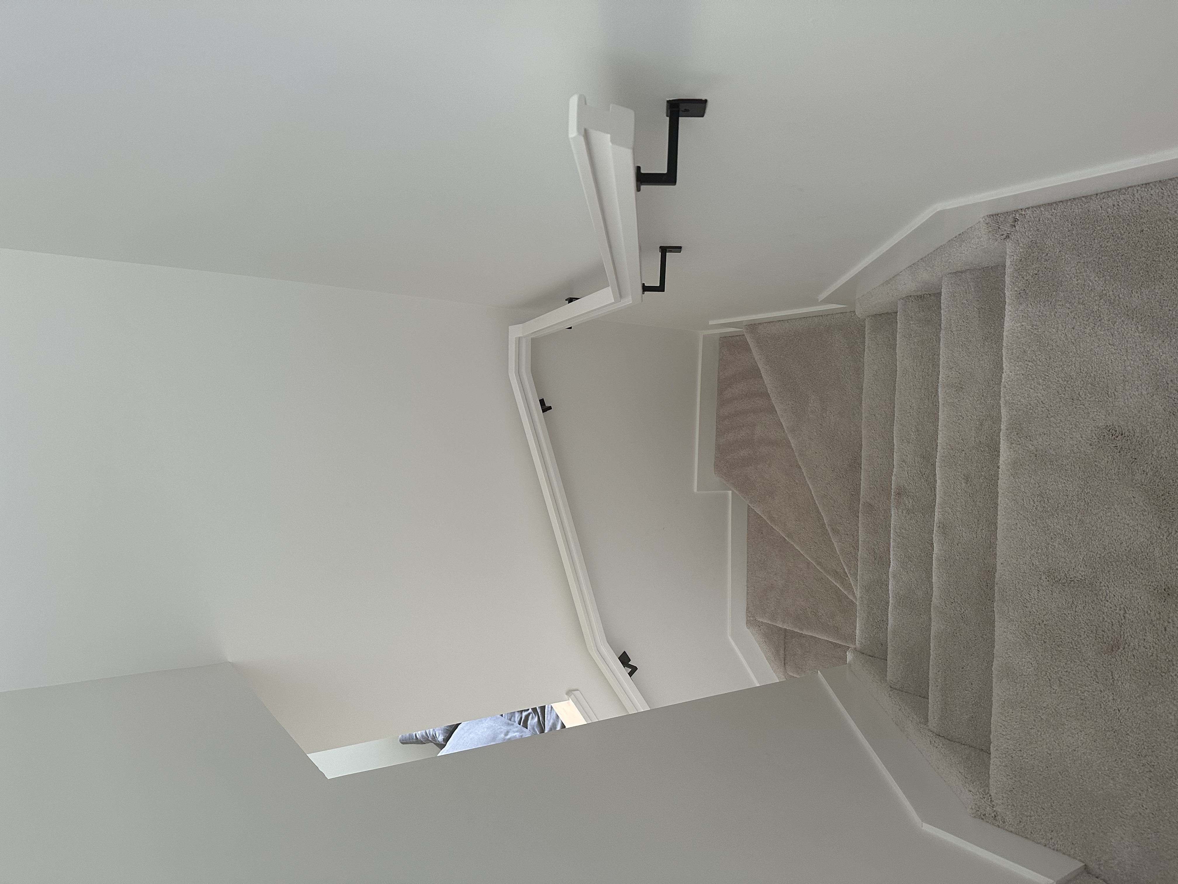 Bright/ spacious 3 bedroom home in St. Albert 