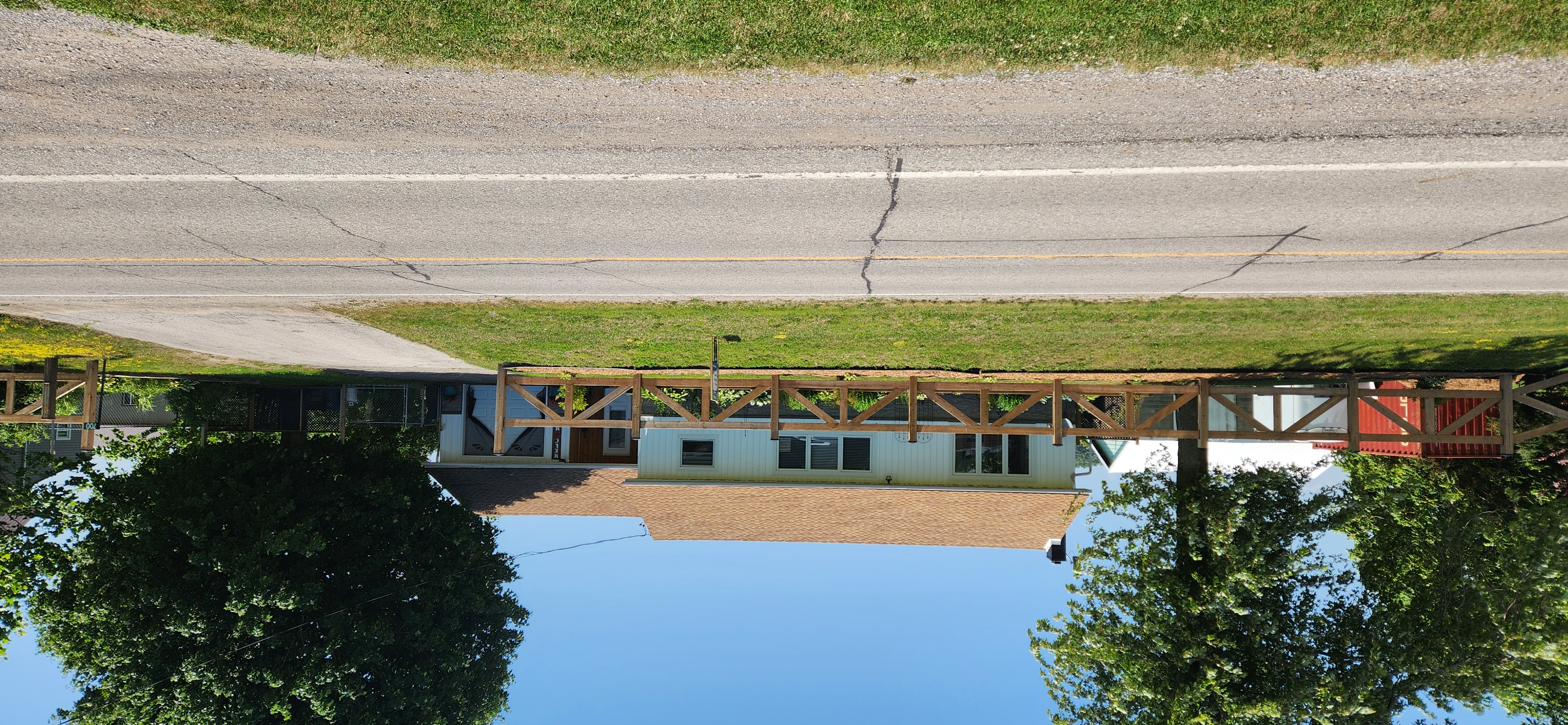 700 Norfolk County Road 28