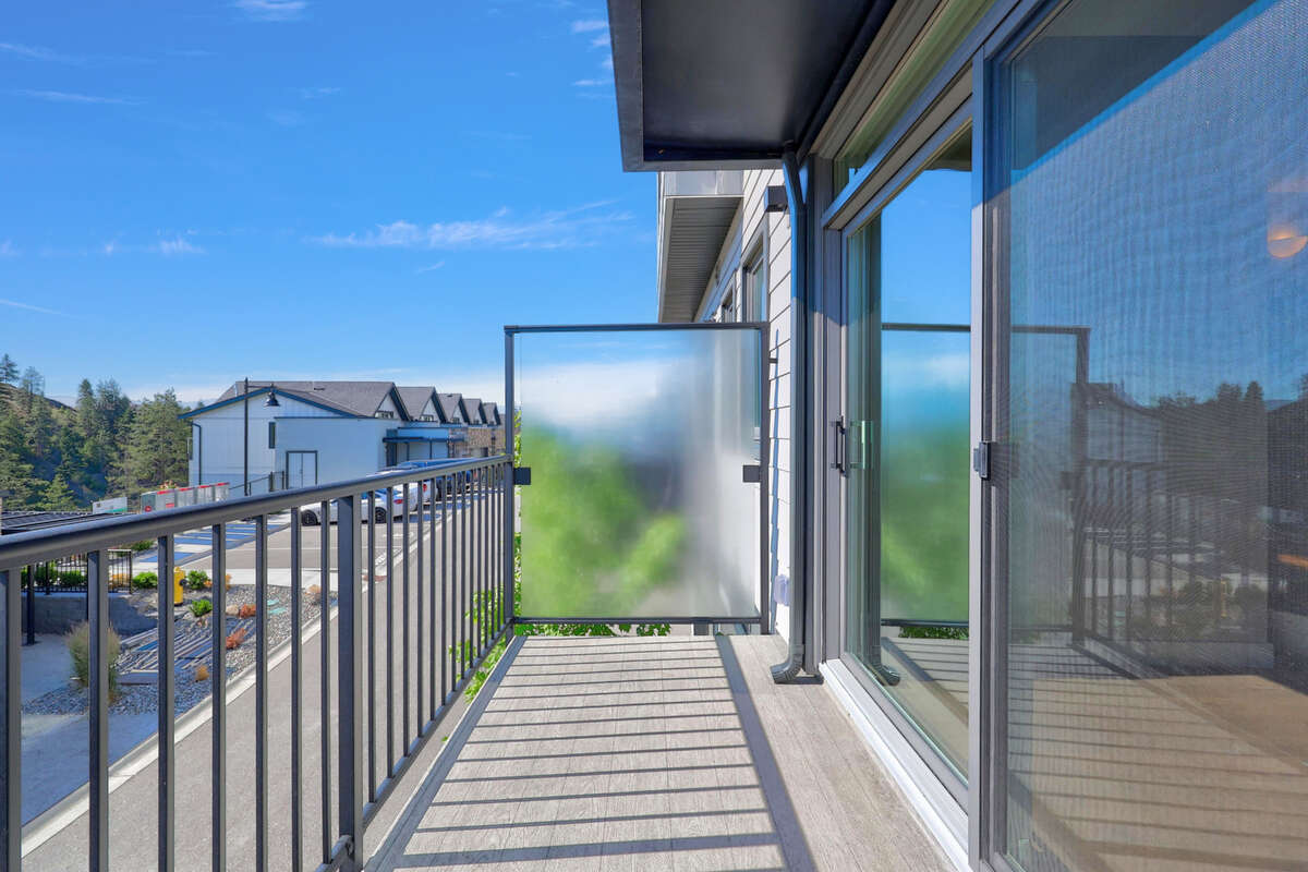 Main level Deck