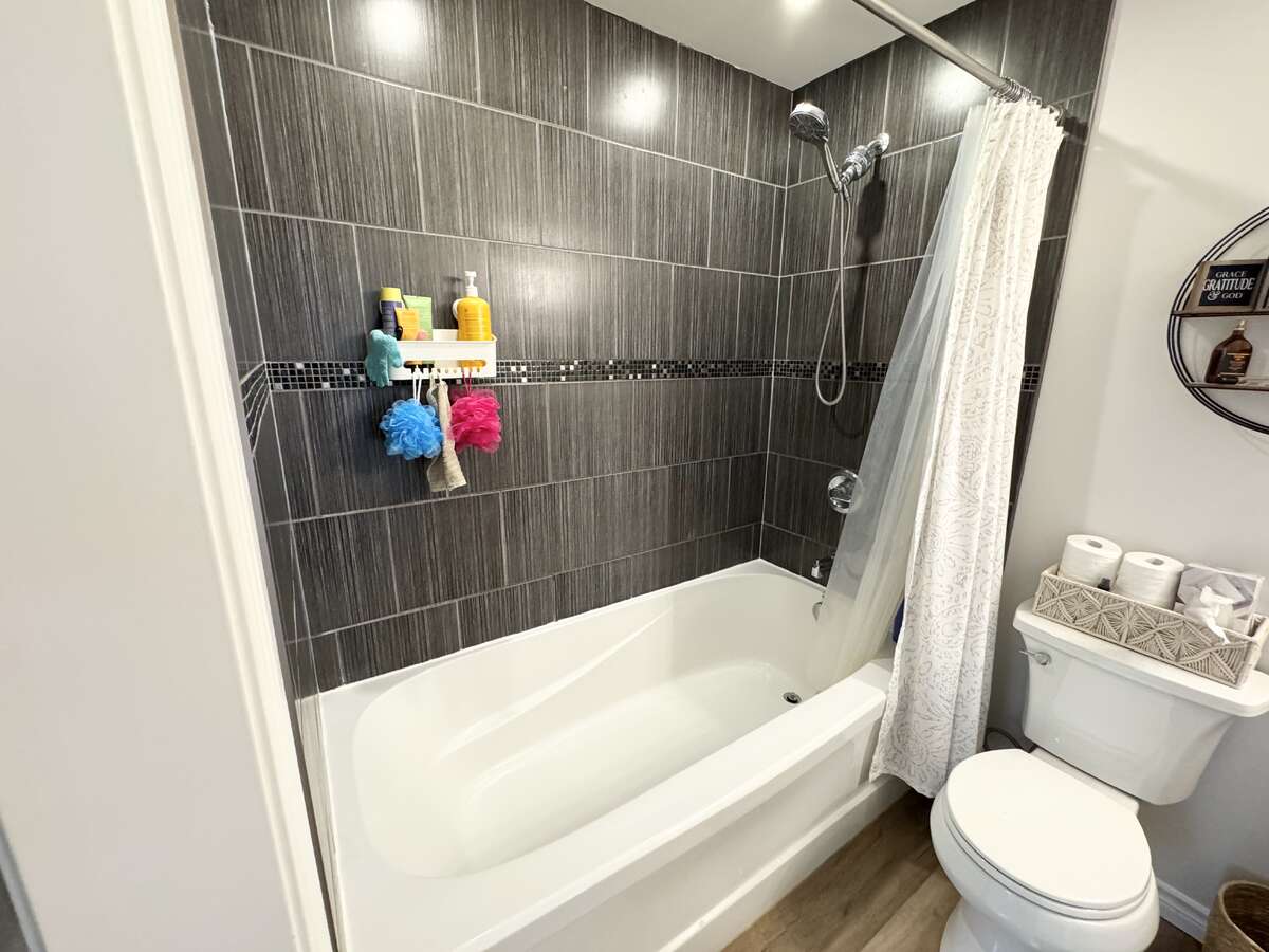 Main Bathroom