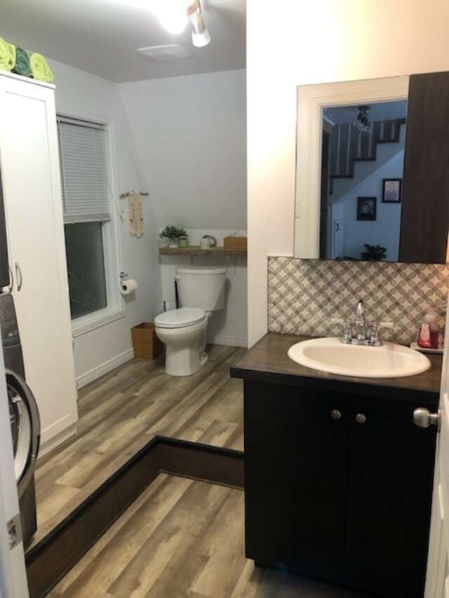 Freshly Renovated, Peace and Privacy, Acreage