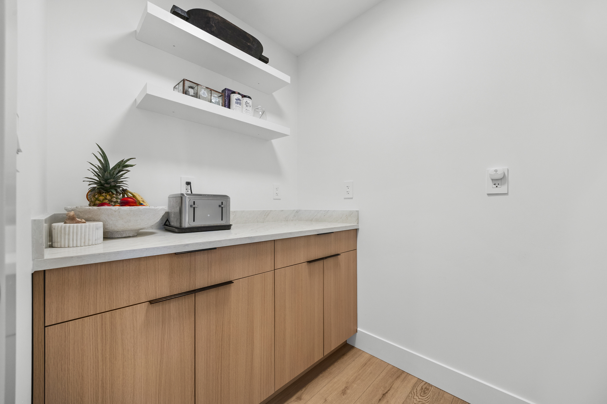 Rare New Fourplex w. In-Law Suite