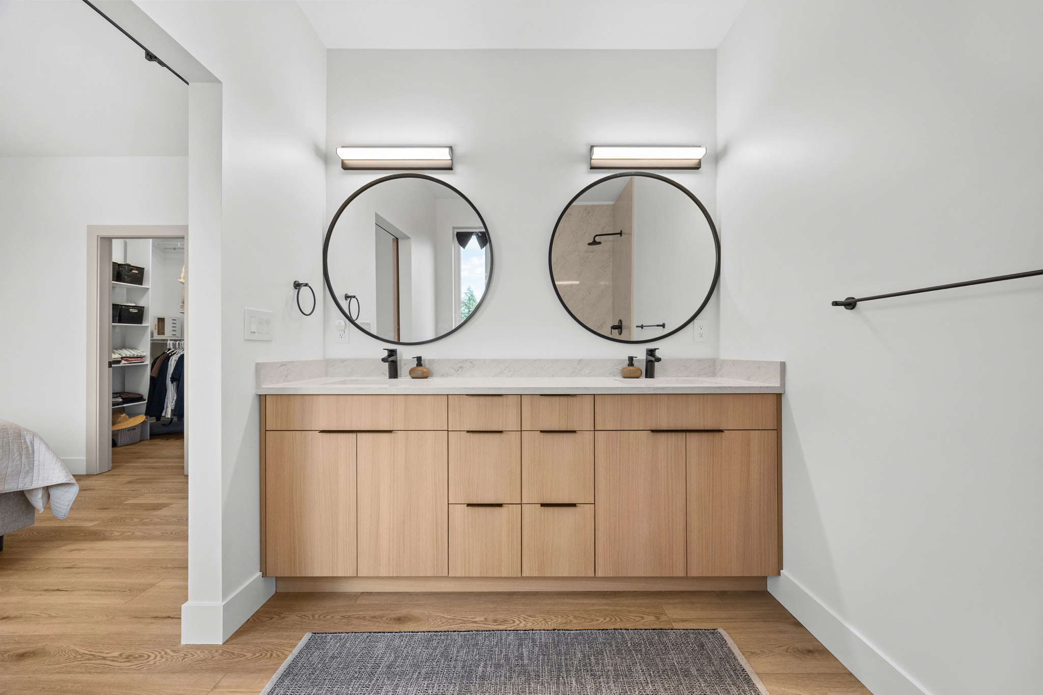 Rare New Fourplex w. In-Law Suite