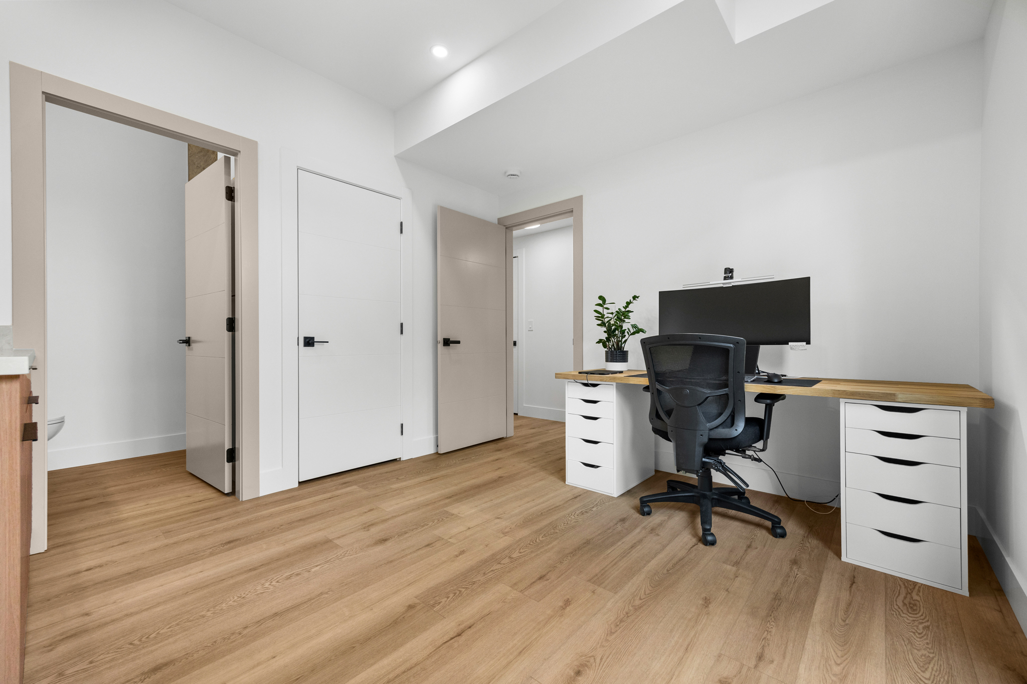 Rare New Fourplex w. In-Law Suite