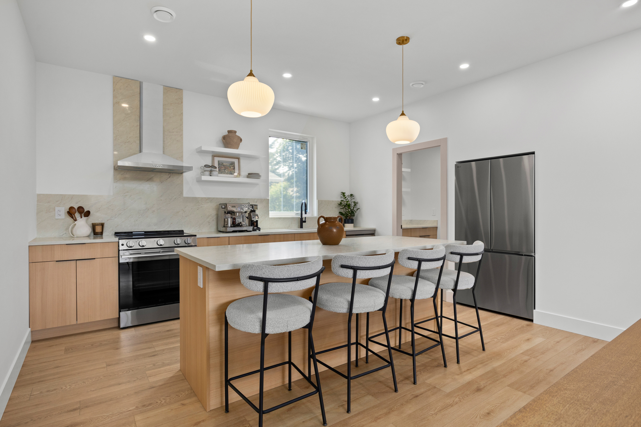 Rare New Fourplex w. In-Law Suite