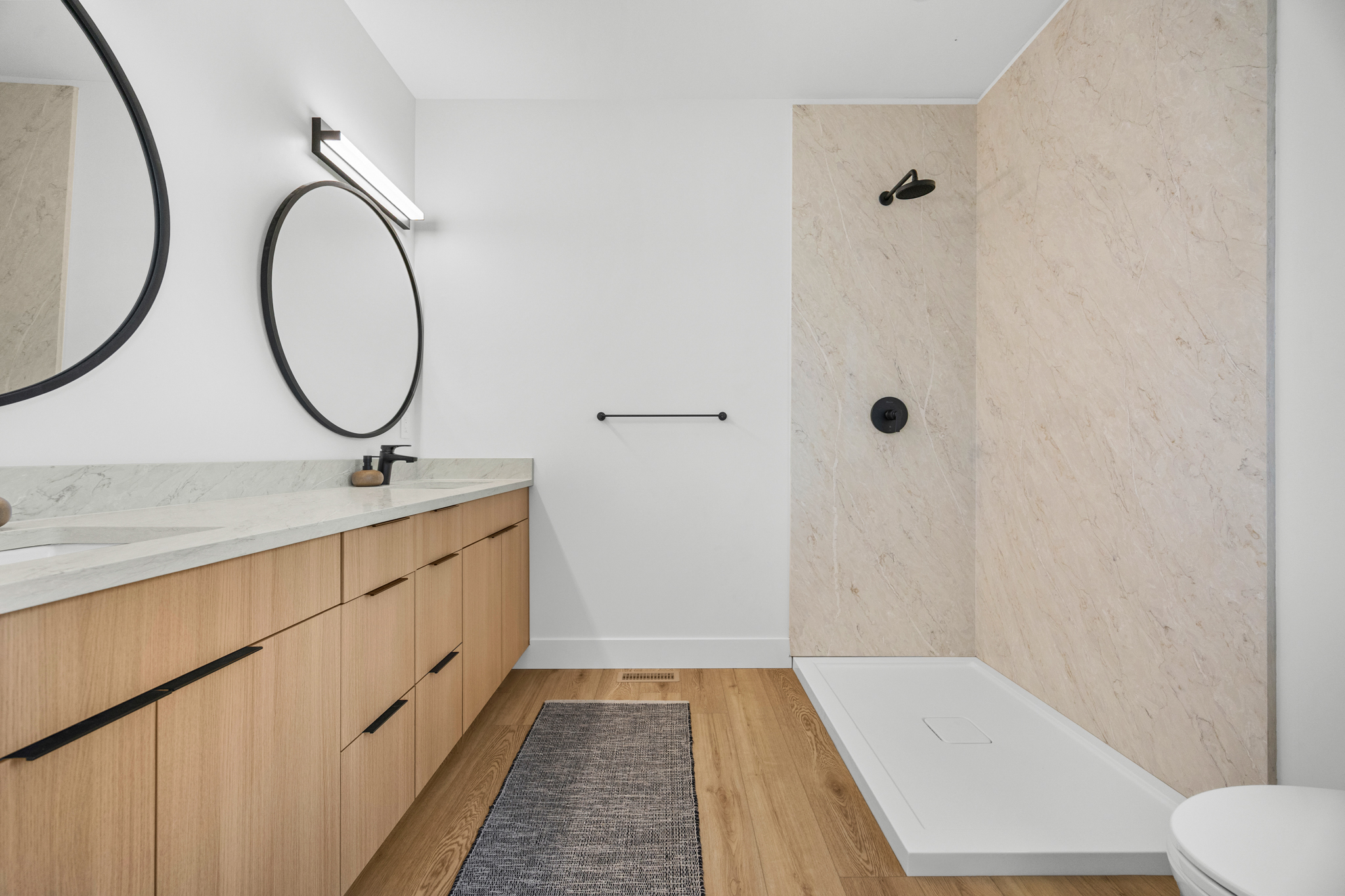 Rare New Fourplex w. In-Law Suite
