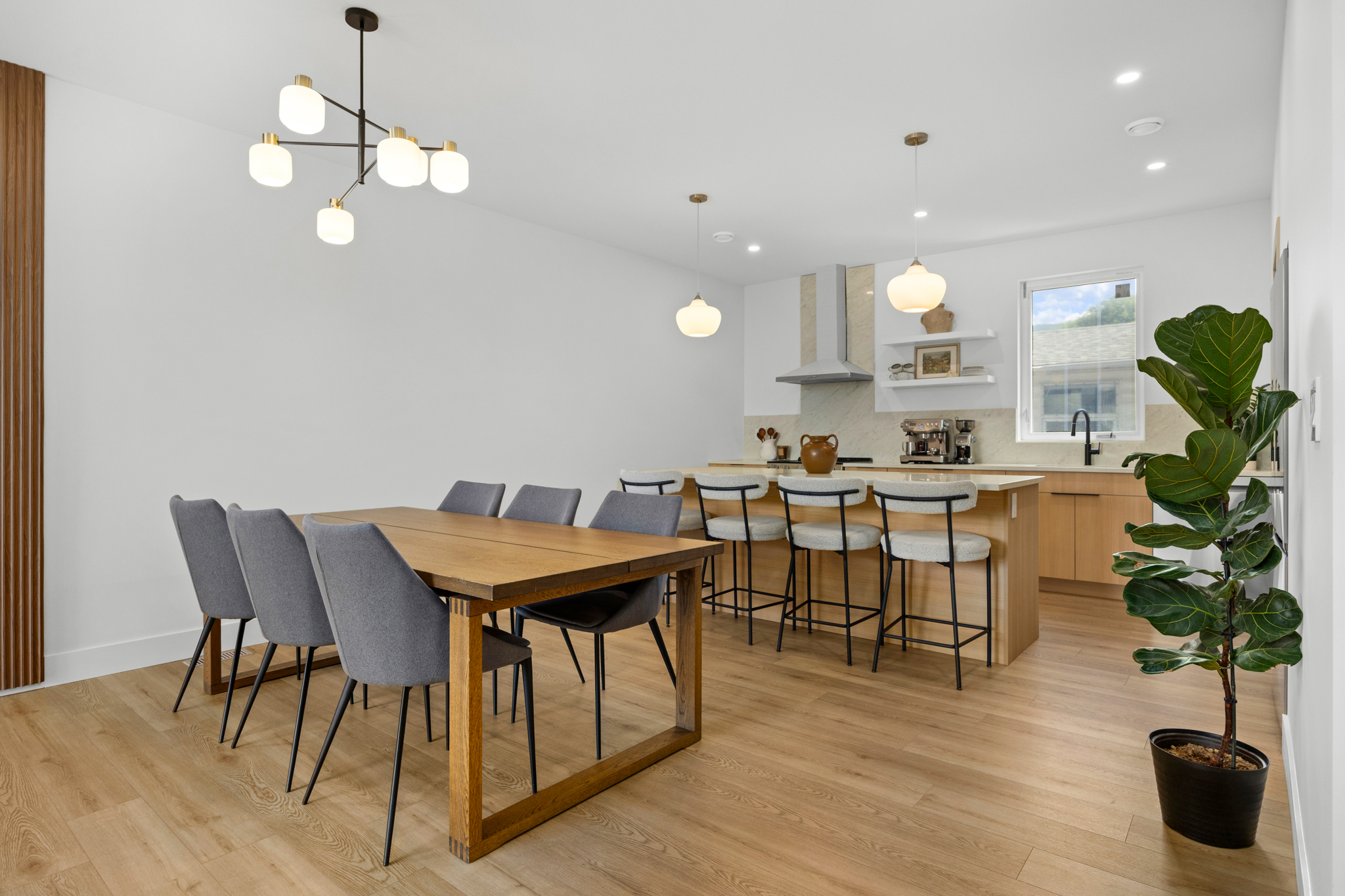 Rare New Fourplex w. In-Law Suite