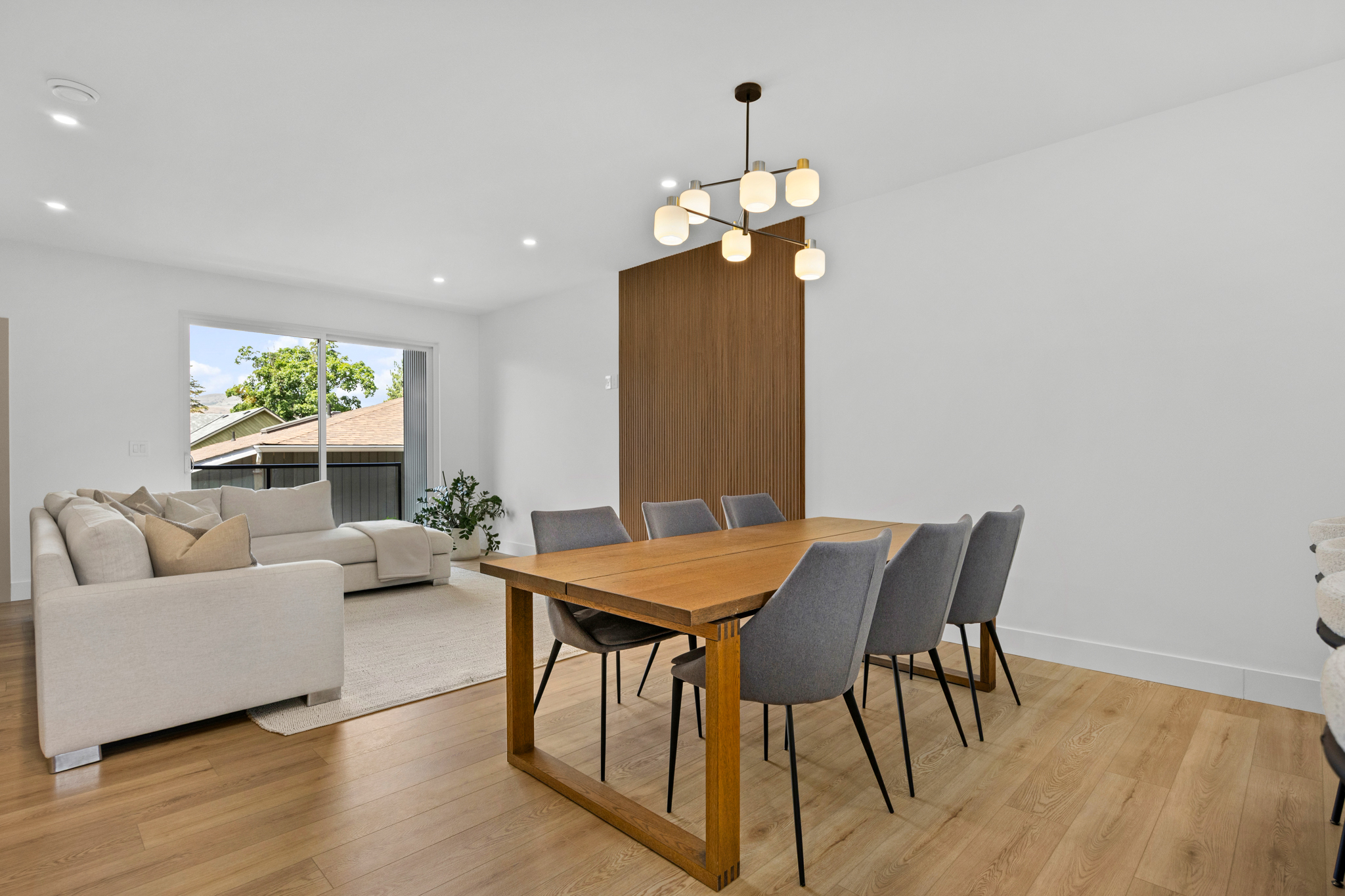 Rare New Fourplex w. In-Law Suite
