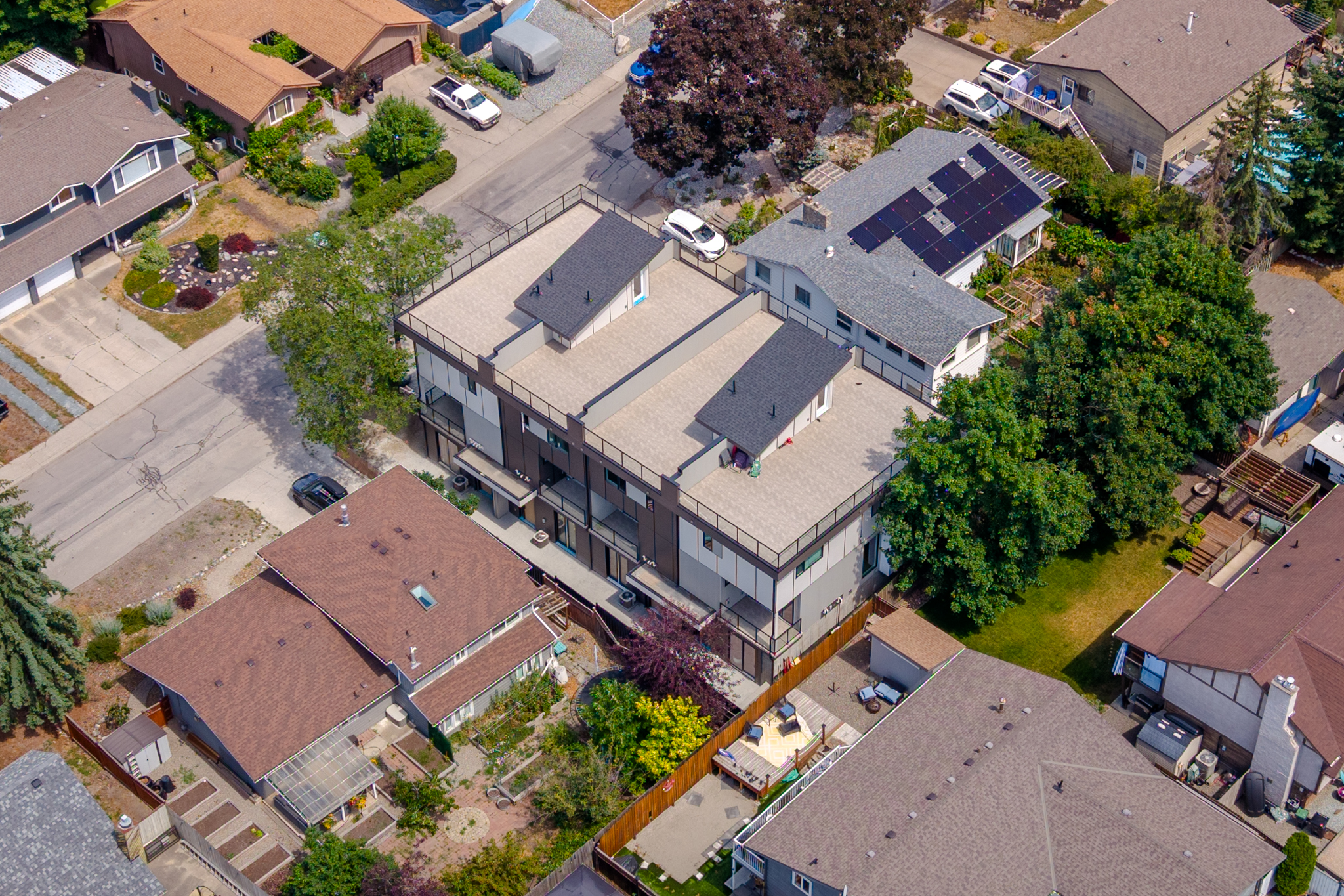 Rare New Fourplex w. In-Law Suite