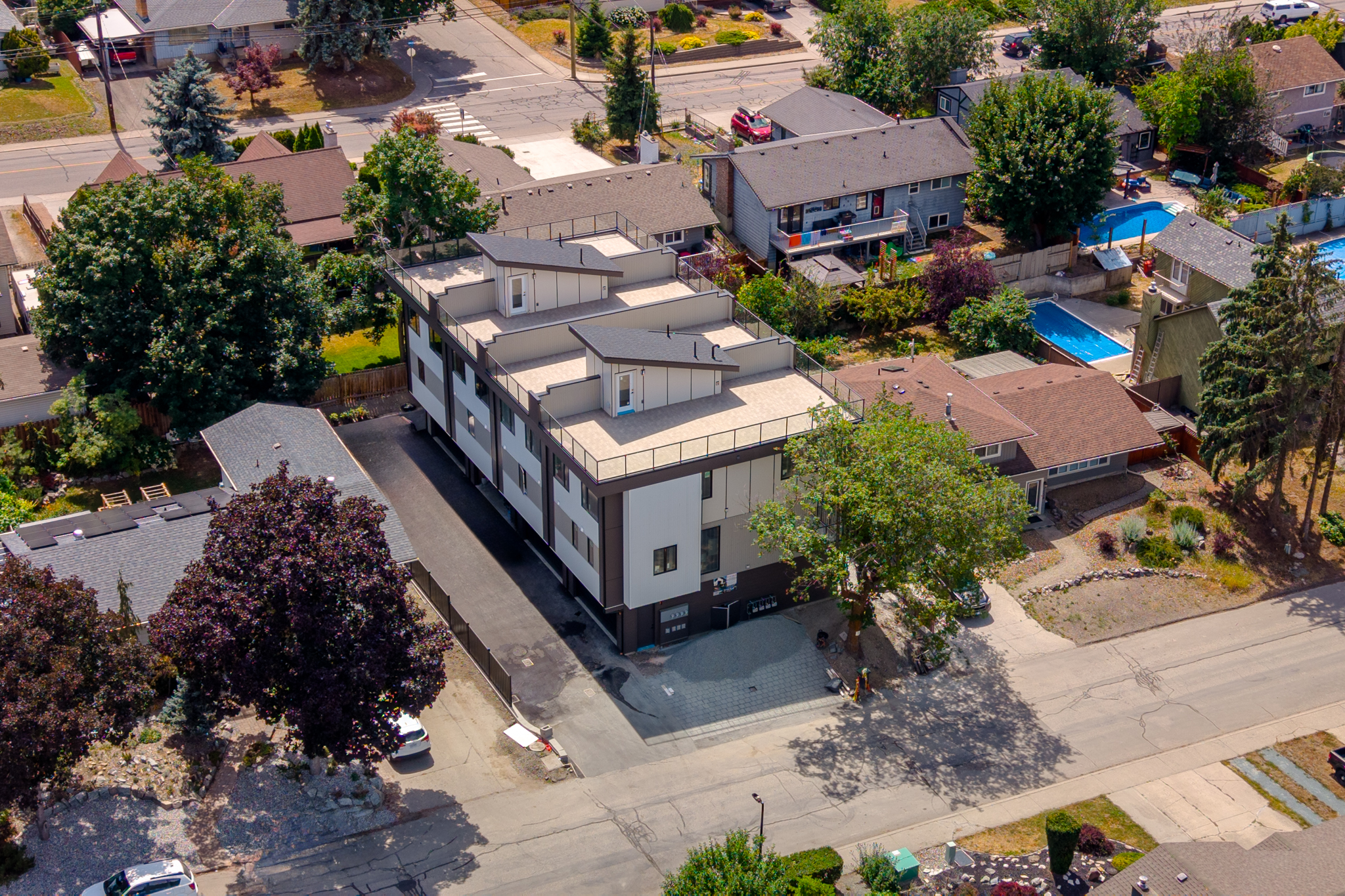 Rare New Fourplex w. In-Law Suite
