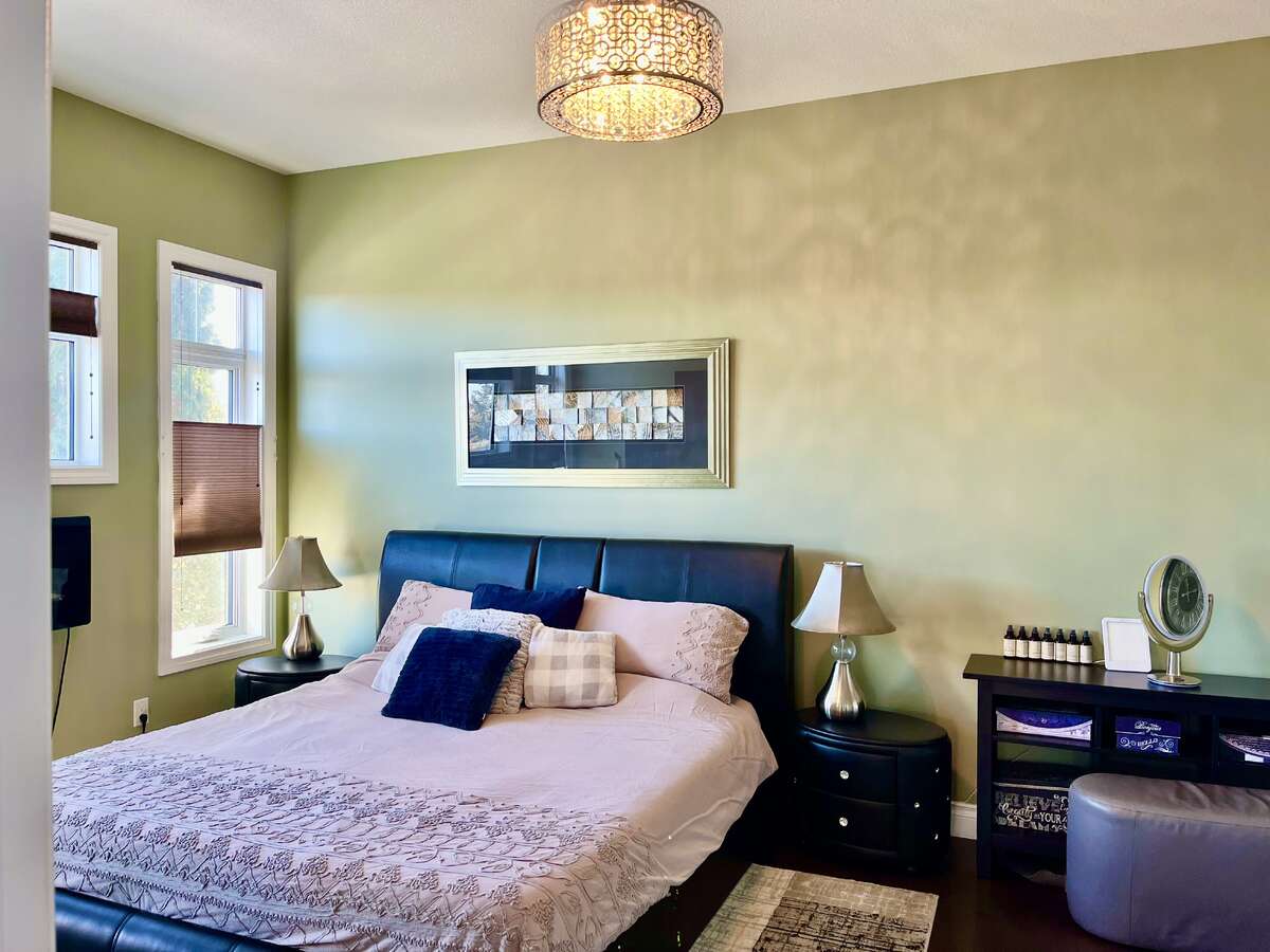 Huge Primary suite