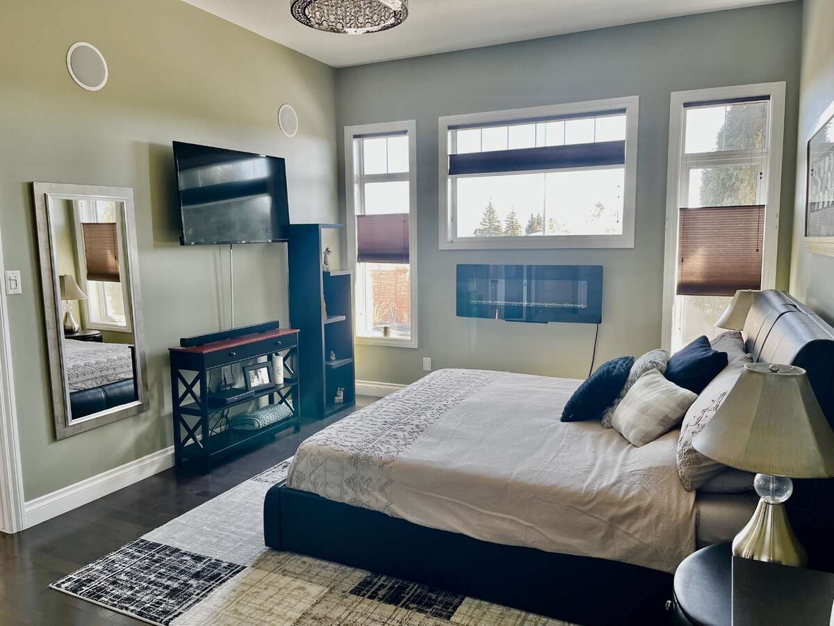 Primary suite with fireplace