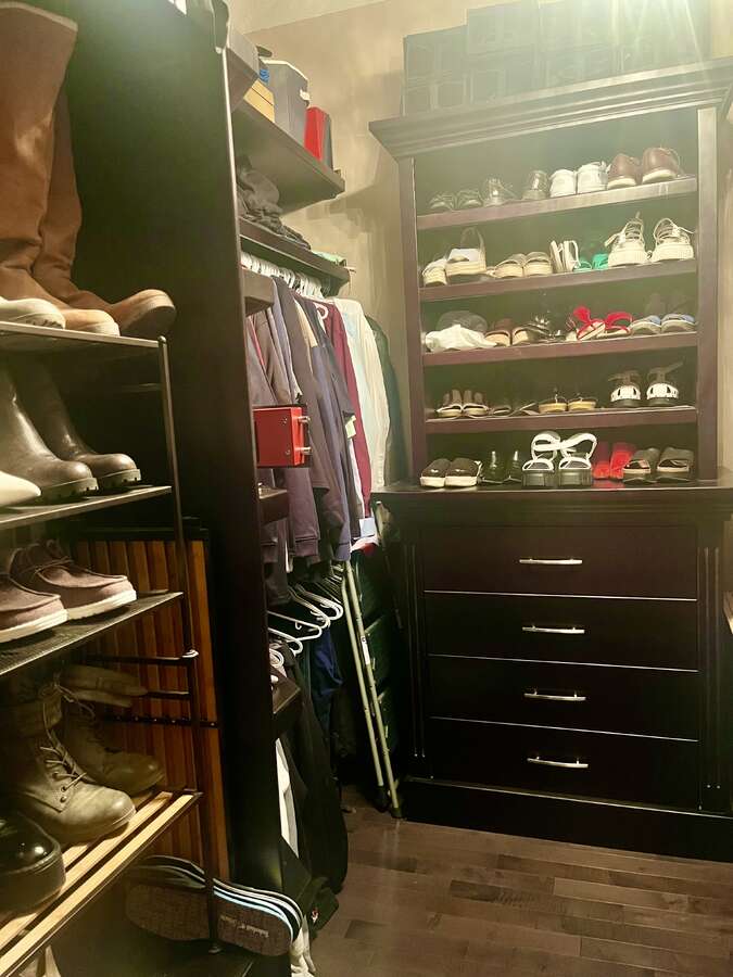 Walk in closet