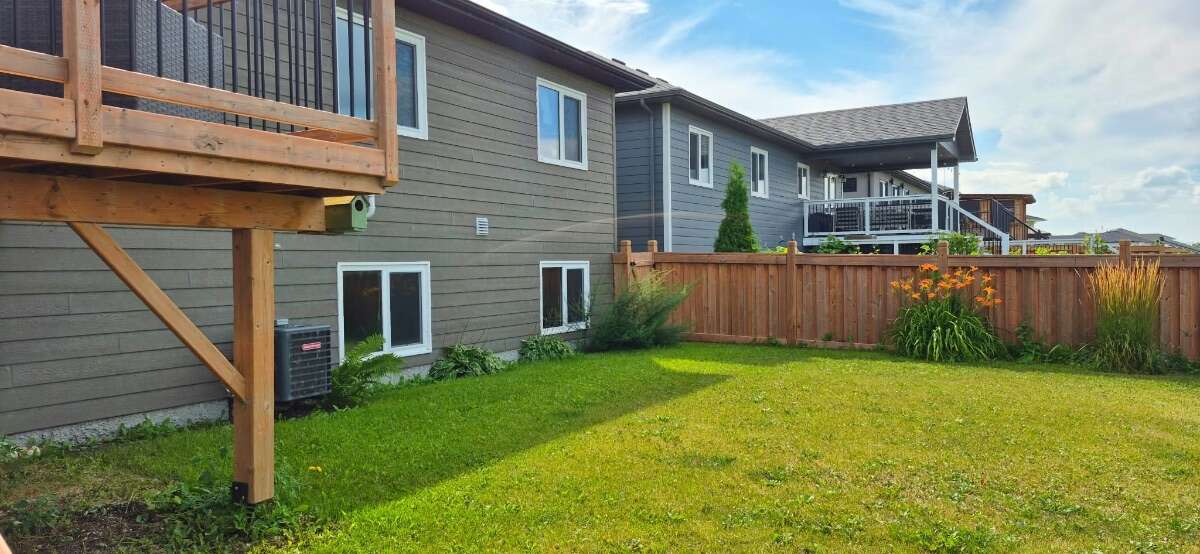 Beautiful 5 bedroom home with exceptional features