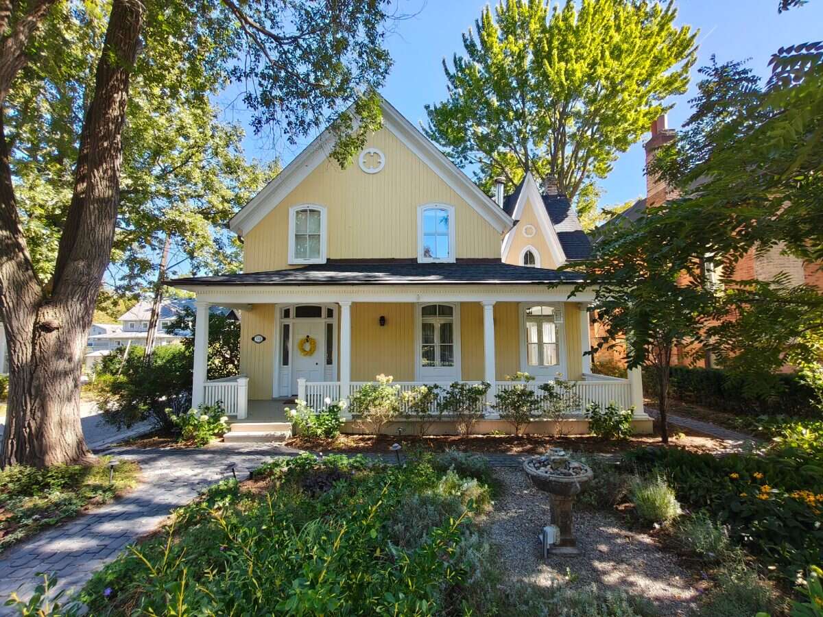 133 Main St