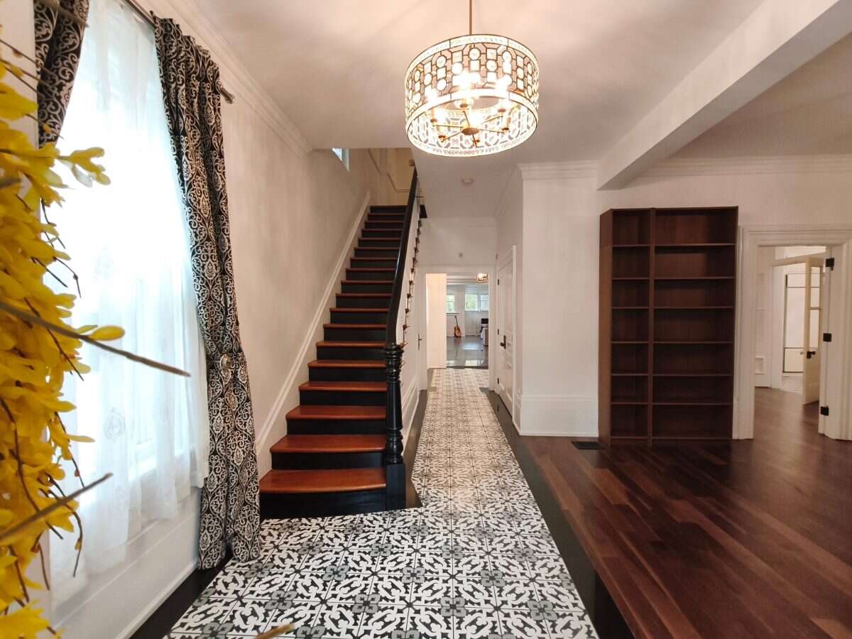 Hisotrical Charm, Modern Comfort