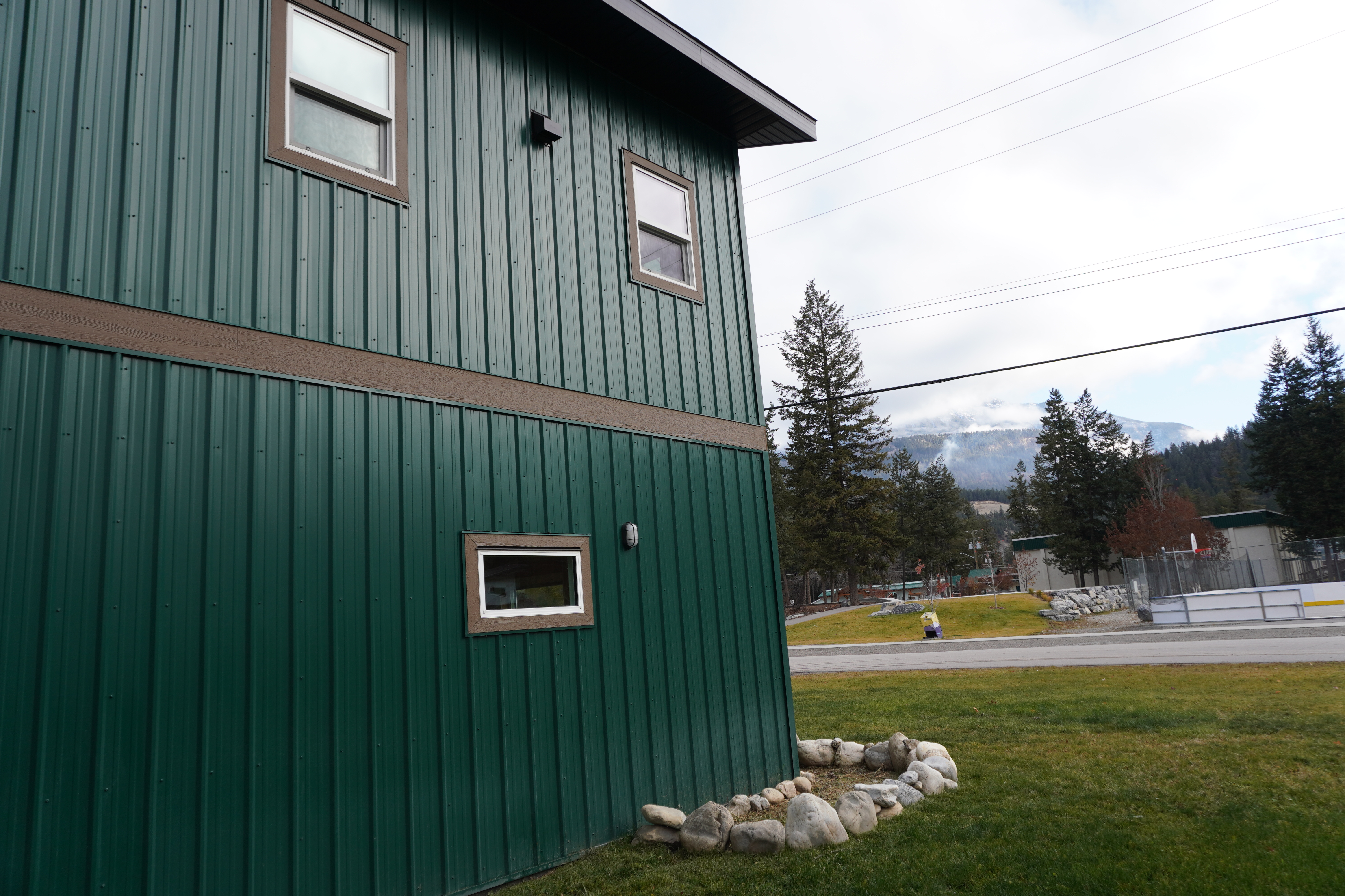 Mountain Living, Brand New in 2025