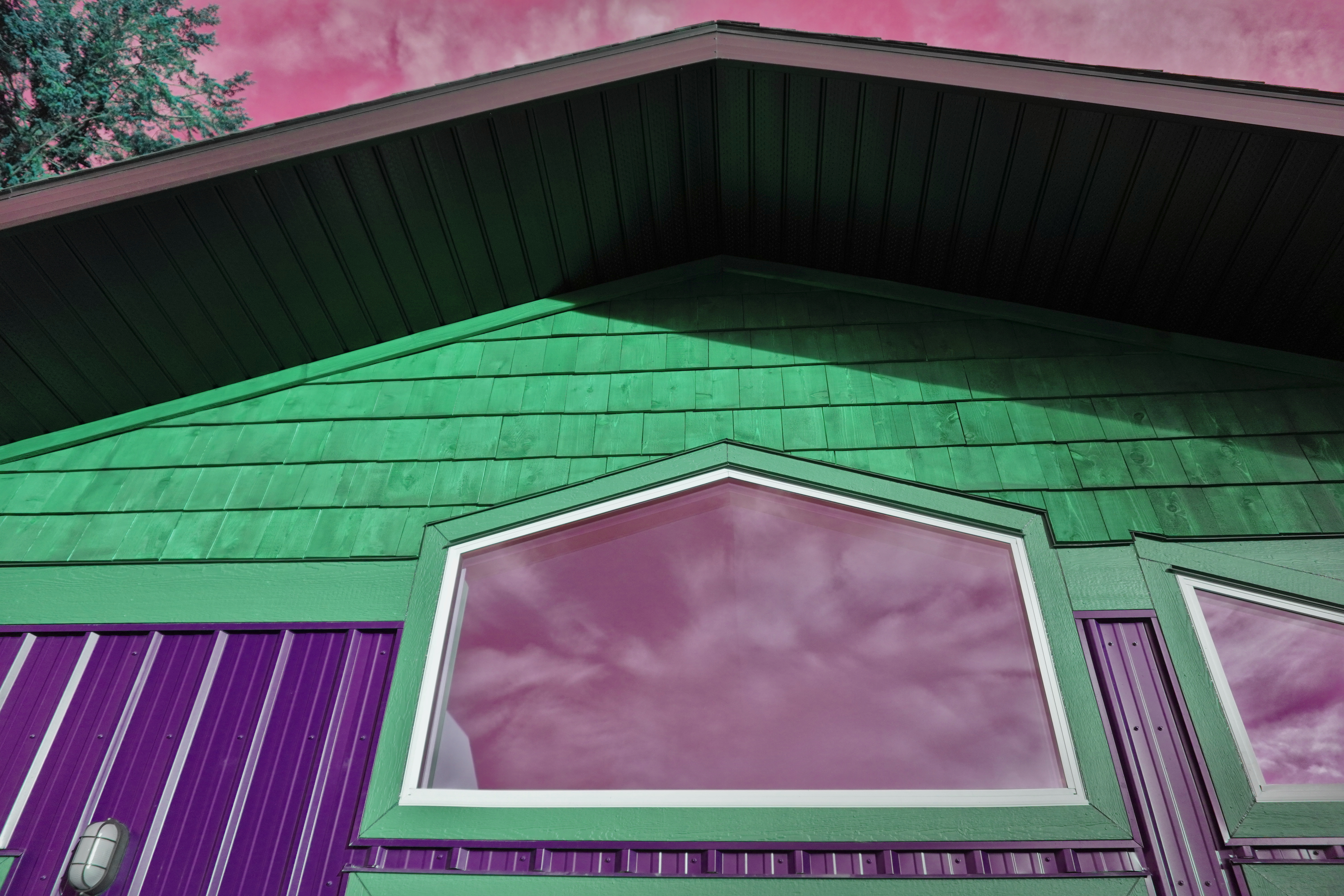 Mountain Living, Brand New in 2025