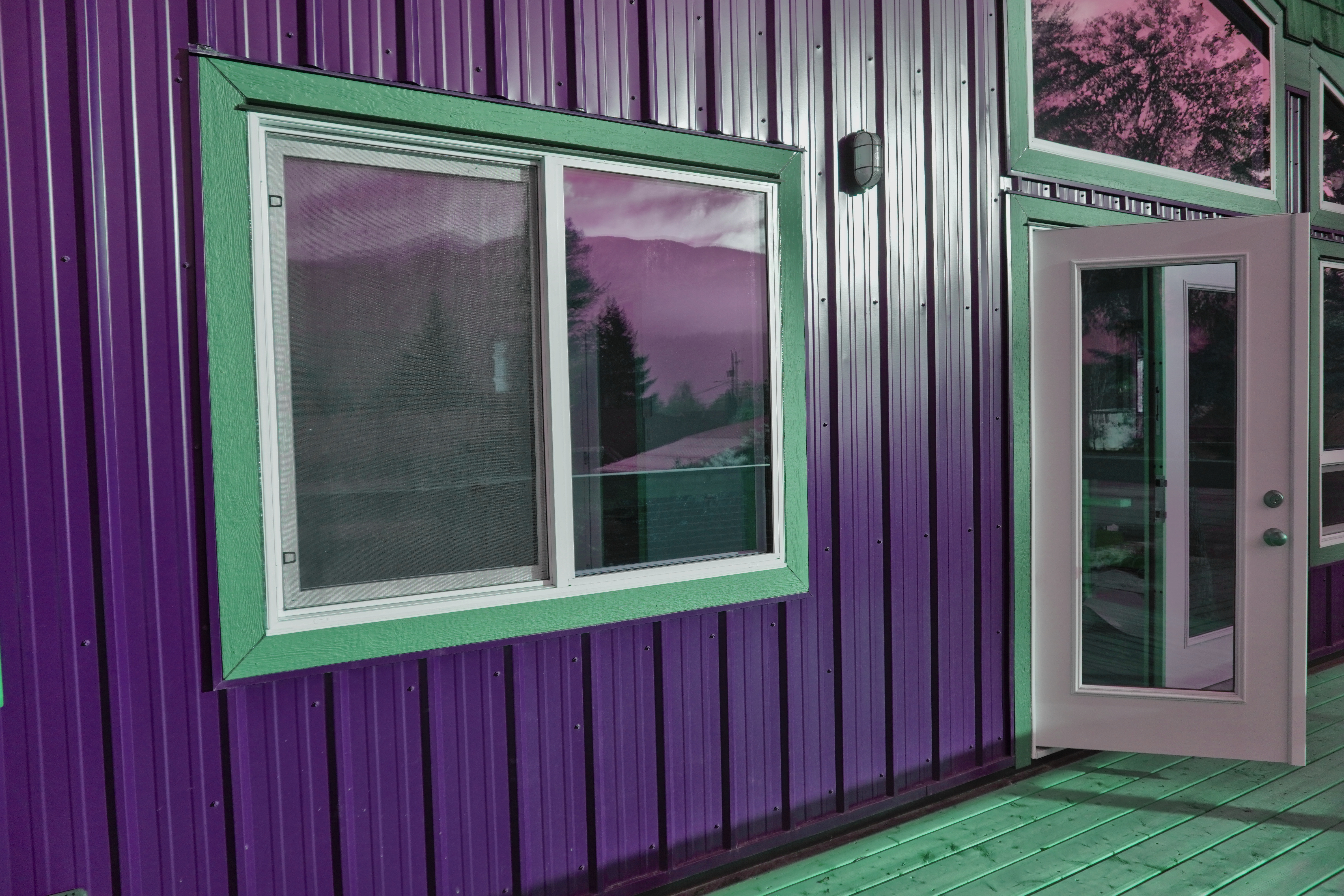 Mountain Living, Brand New in 2025