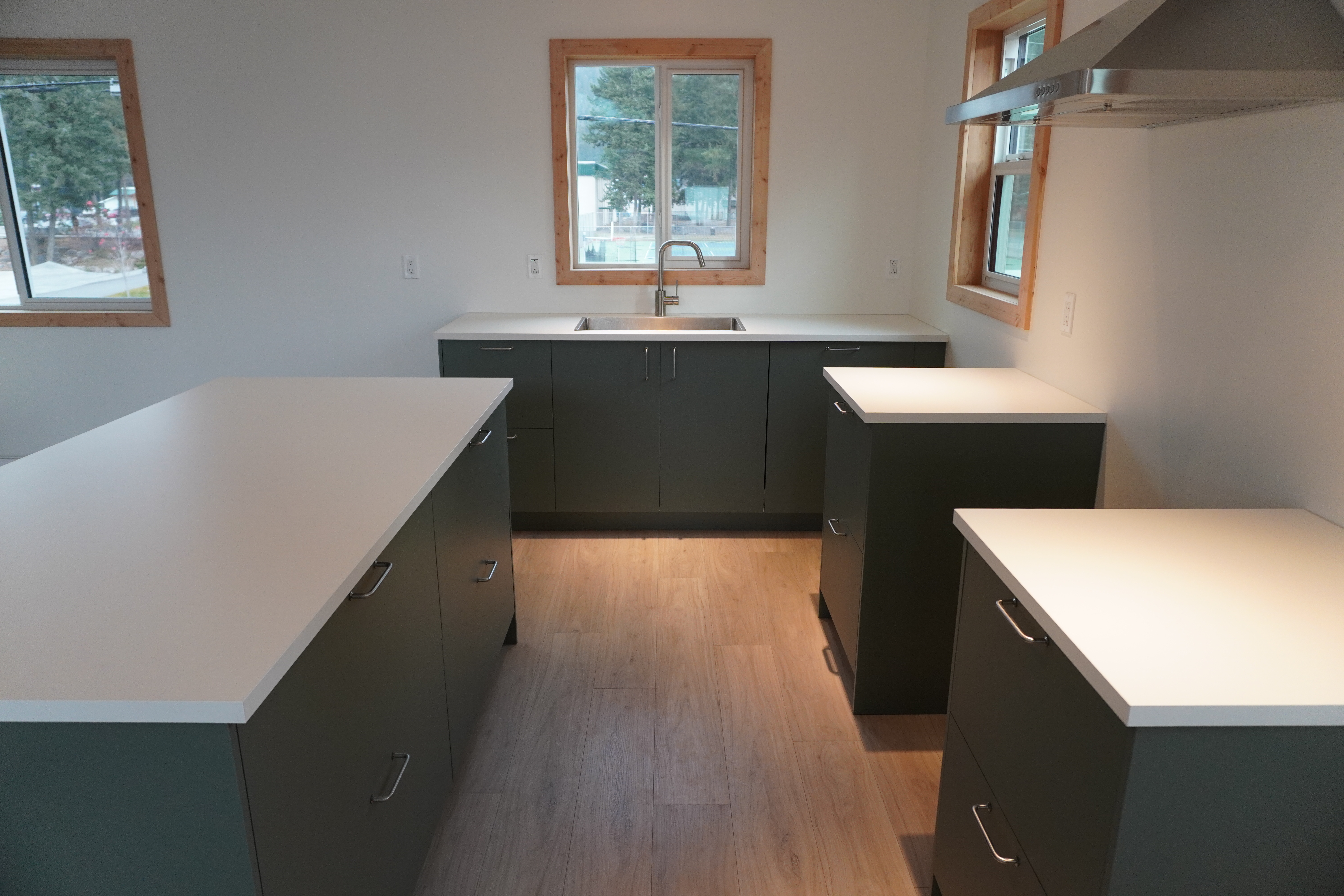 Mountain Living, Brand New in 2025